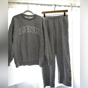 grey PINK crewneck sweatshirt and sweatpants set Small